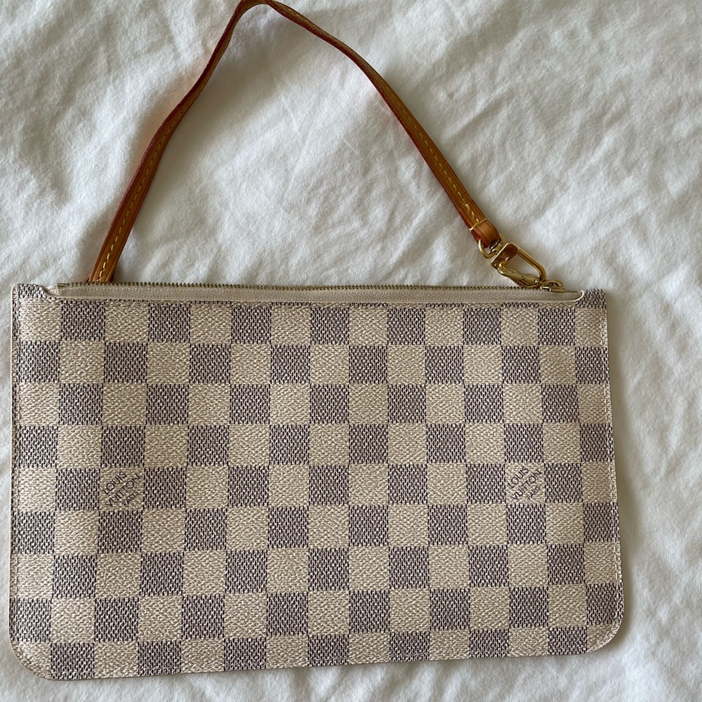 Louis Vuitton pouch AUTHENTIC